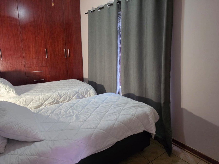 3 Bedroom Property for Sale in Rhodesdene Northern Cape